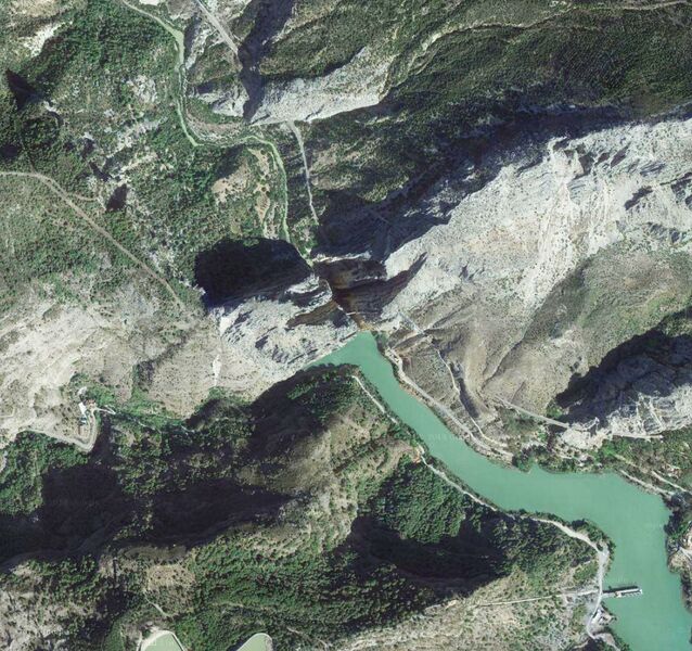 File:CaminoDelReyCliffwalkSatelliteWide.jpg