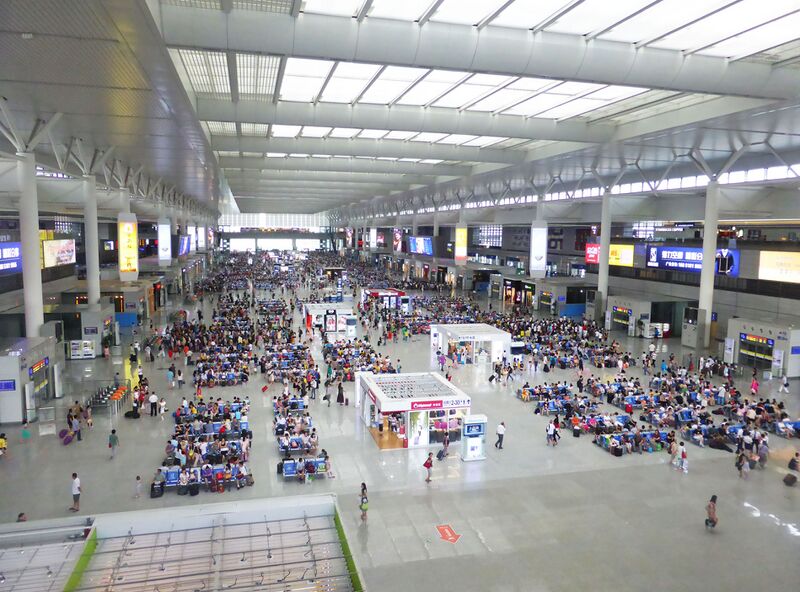 File:HongqiaoStationbyJohnMorrison.jpg