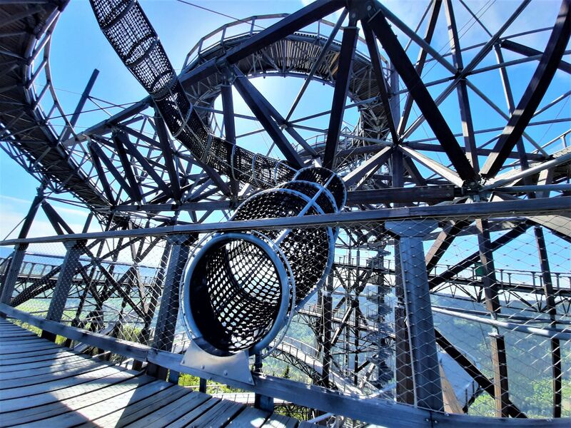 File:SkyWalk4.jpg