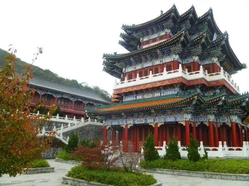 File:38TianmenshanTempleByJohn copy.jpg