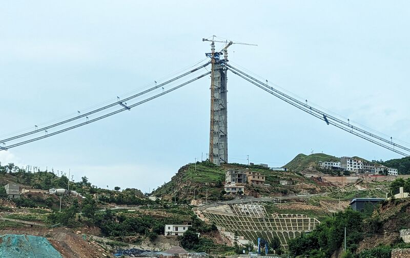 File:ChuandianTowerCables.jpg