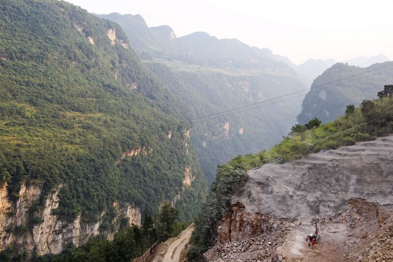 File:YachiRailwayFootbridgeArea&Gorge.jpg