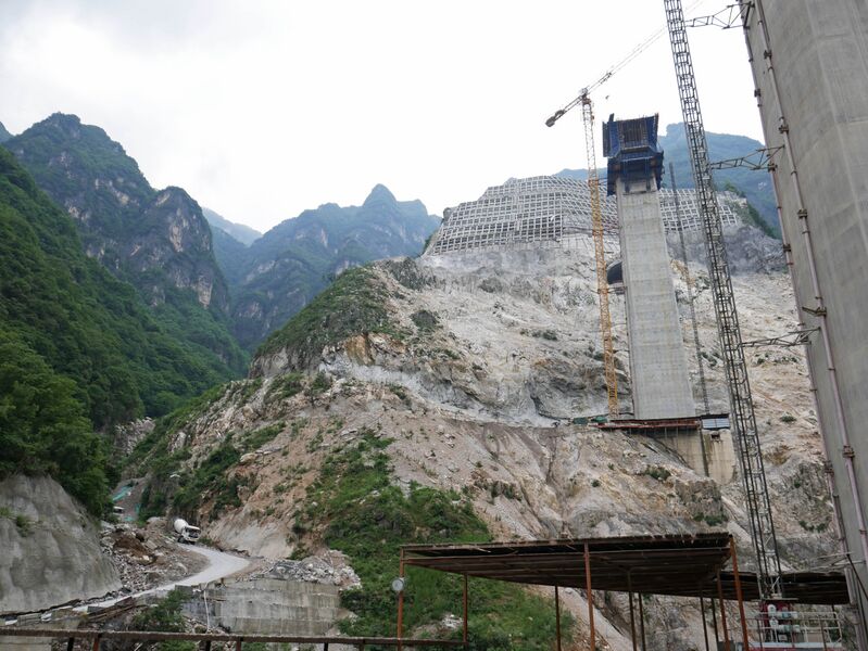 File:Gaolanhe RailwaySlope2.JPG