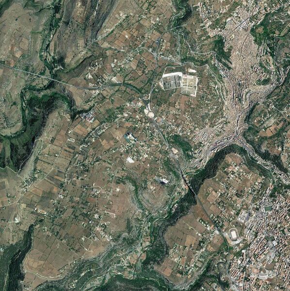 File:ModicaSatelliteWide.jpg