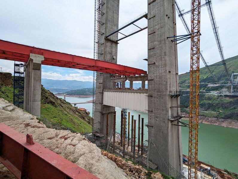 File:ChuandianSteelSpans.jpg