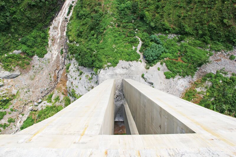 File:Hetou-1BridgePierDown.jpg