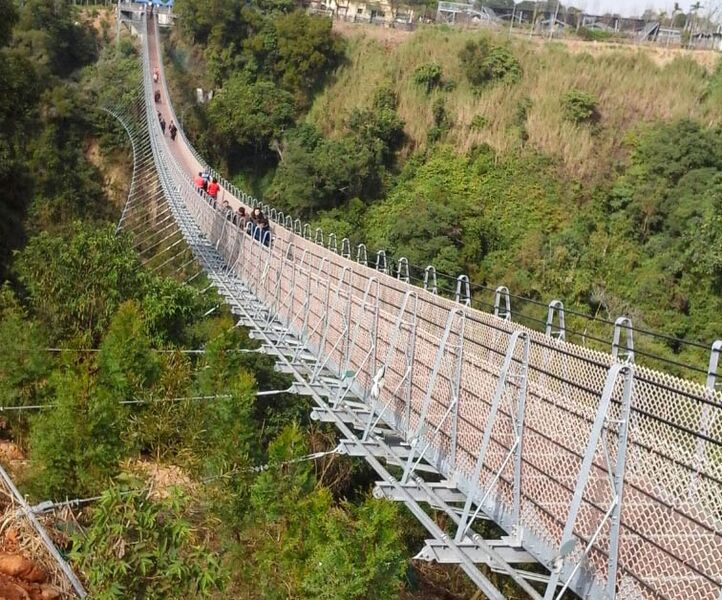 File:HoutanjingBy 陳玉霜.jpg