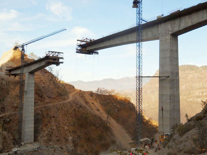 File:BotijasConstrSide.jpg
