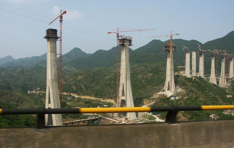File:CaijiagouRailwayViaduct6.jpg