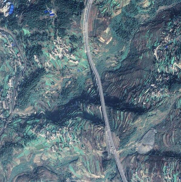 File:Linjiangmiao Bridge108mtrHSatellite.jpg