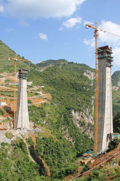 File:WuzuoheRailway&Sky.jpg