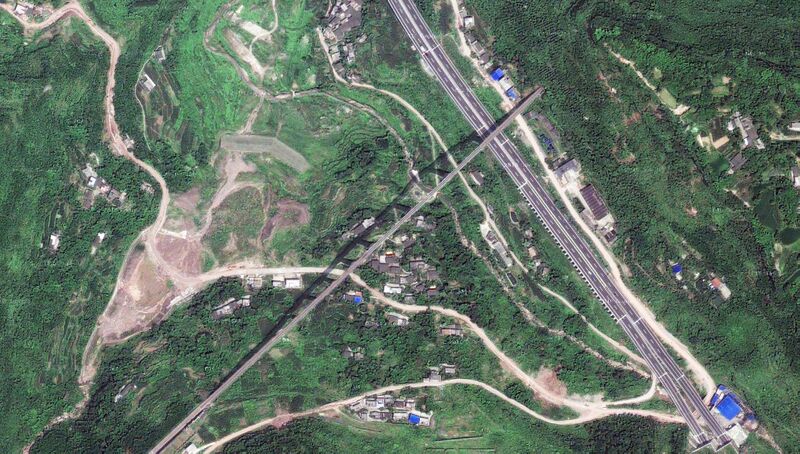 File:CaidigouRailwaySatelliteImage.jpg