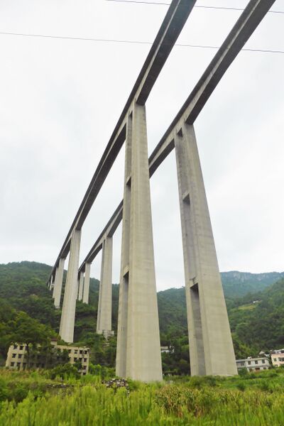 File:LongtanhebyJohnMorrison.jpg