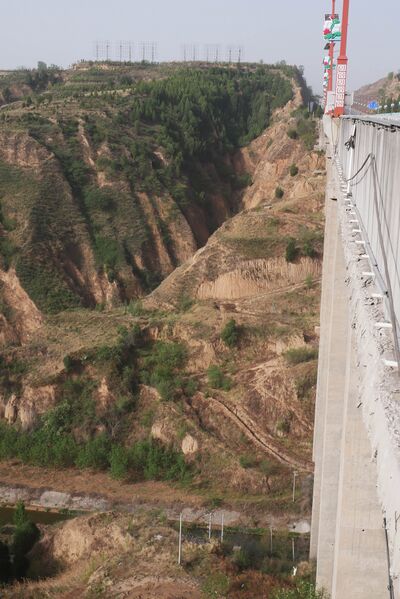 File:Jinshuigou Route 108 Edge.JPG
