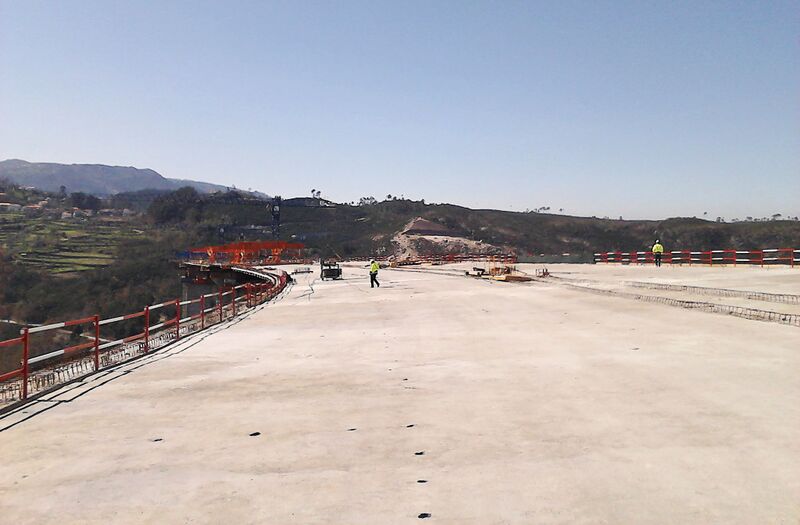 File:MaraoDeckSurface.jpg