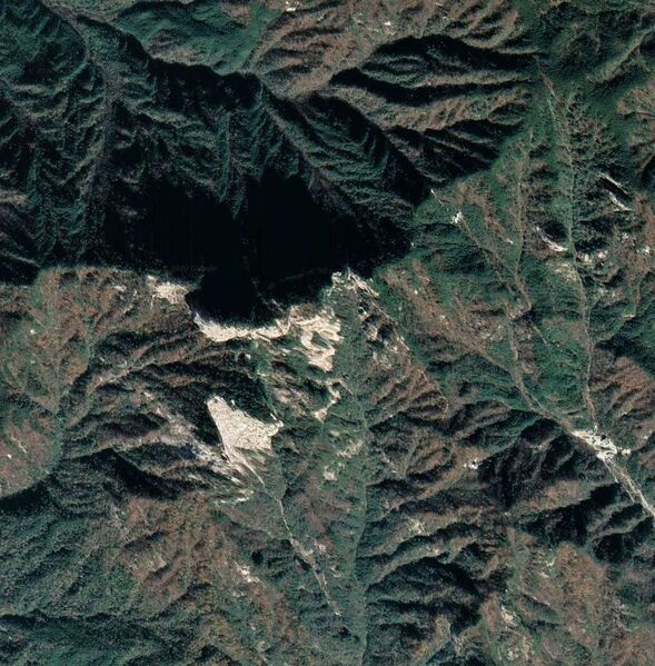 File:Mingtangshan Glass SatelliteWide.jpg