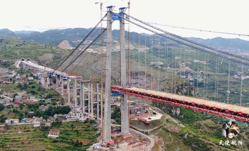 File:Chishuihe Bridge HongjunDroneTrussEnd.jpg