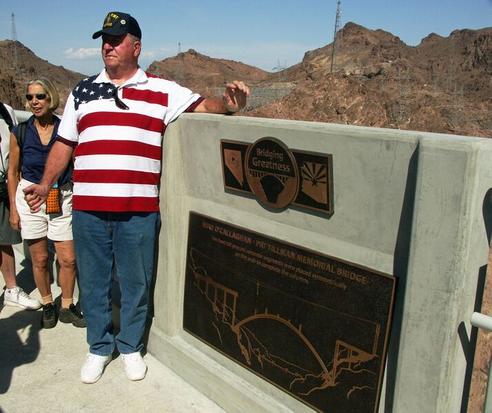 File:HooverDamBridgePlaque.jpg