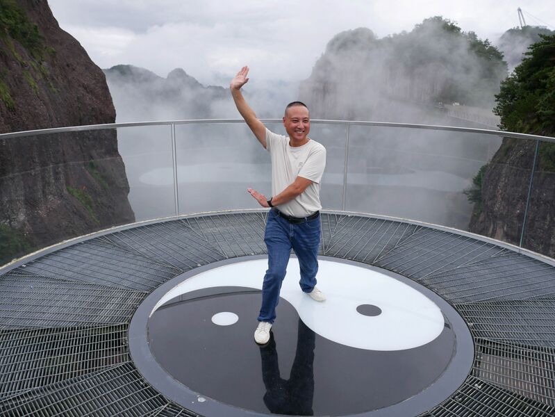 File:TaijiGlassPlatformPosing3.JPG