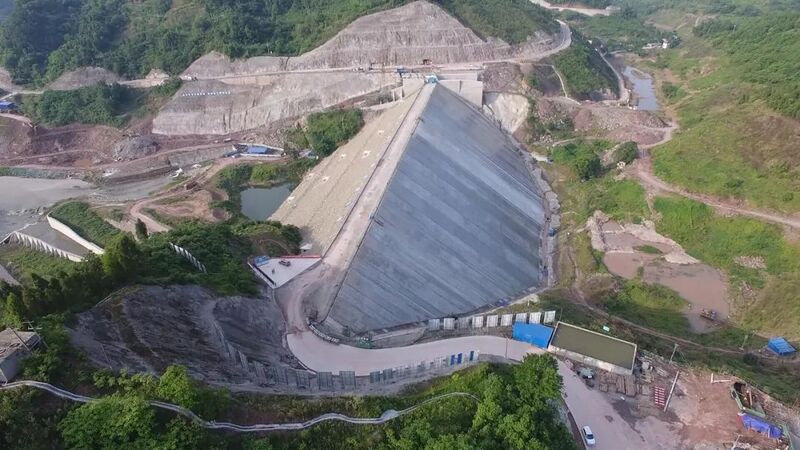 File:Guanjingkou Dam.jpeg