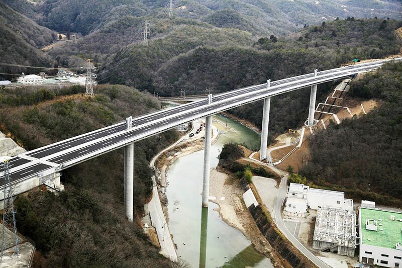 File:Mukogawa By NEXCO.jpg