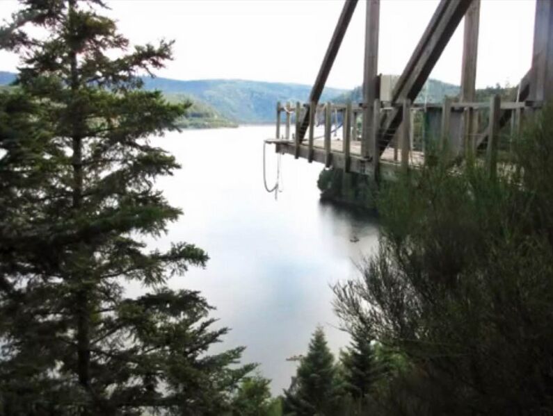 File:PierrePerceeLake.jpg