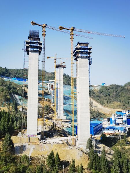 File:QingchiPiersConst.jpg