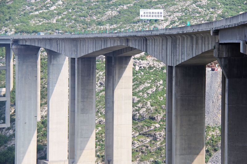 File:ShayingouViewOfPiers.jpg