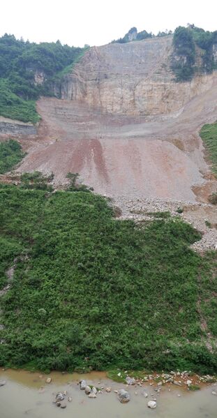 File:JinqiSouthSlope.jpg