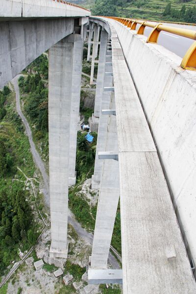 File:MayangouApproachSpans.jpg