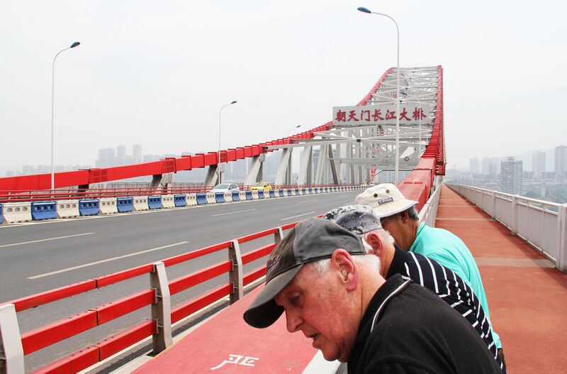 File:191Chaotianmen&Morrisons.jpg
