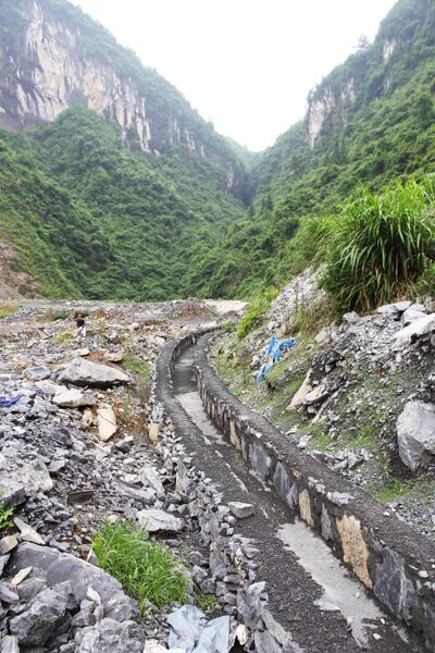 File:XiangjiaBeamEastOf Morong5.JPG