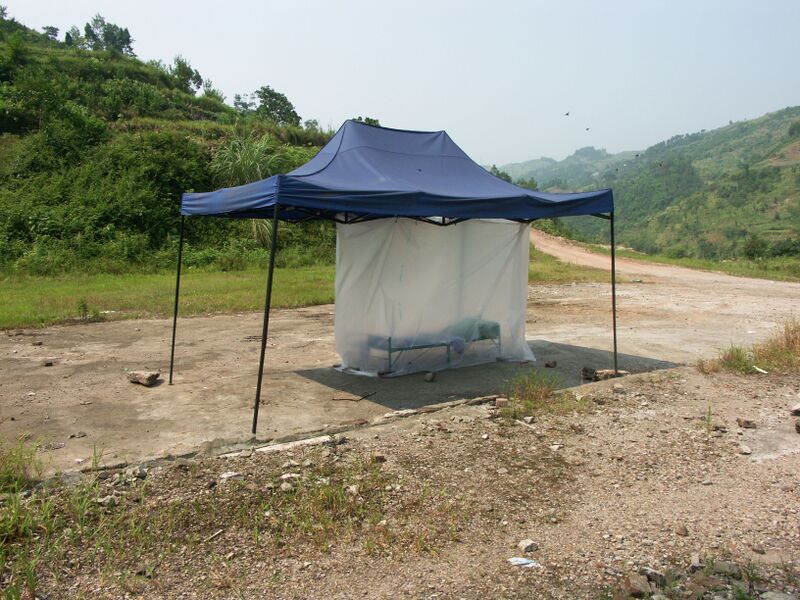 File:YangjialingWorkerTent copy.jpg