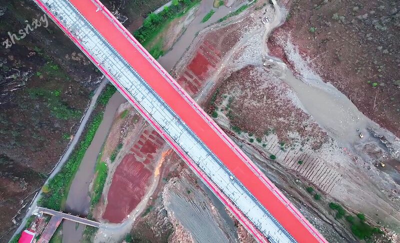 File:LvzhijiangDeckRed.jpg