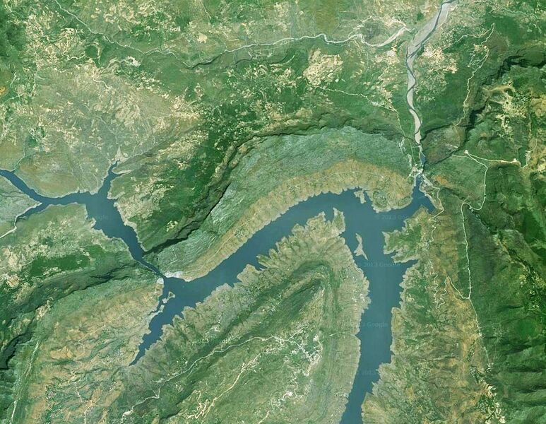 File:BeipanjiangHuayeyanSatelliteWide.jpg