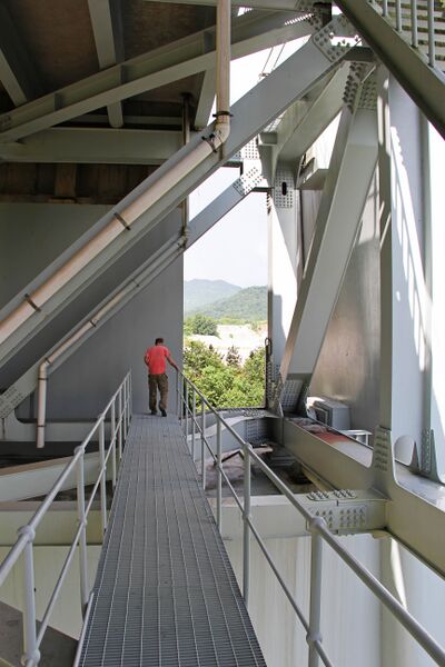 File:LishuiheCatwalkEndByEric.jpg
