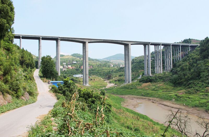 File:UnknownFengfu4BridgeSideView.jpg