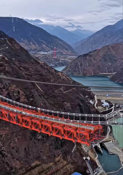 File:Daduhe railway bridge ChuanzangRedTrussDrone.jpg