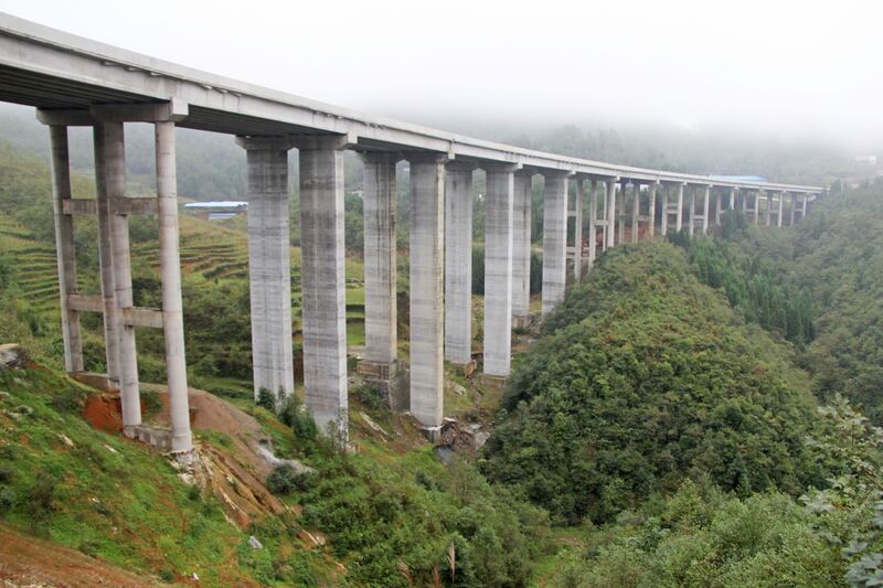File:YinchanggouNViaduct2.jpg