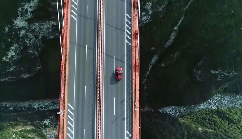 File:BeipanjiangDugeDownRoadDrone.jpg