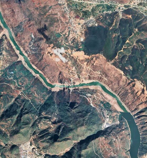 File:LancangjiangRailwaySatelliteWide.jpg