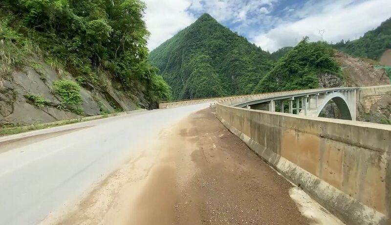 File:NandujiangArchNewApproach.jpg