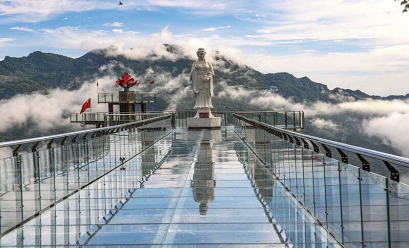 File:Qingjiang FangshanStatue.jpg