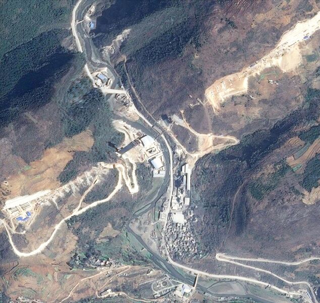 File:NayongSatellite.jpg