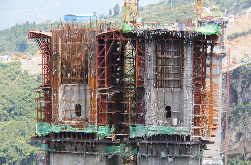 File:FalanggouBeamLonglens.jpg