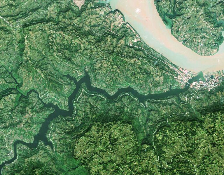 File:LixiangxiSatelliteWide.jpg
