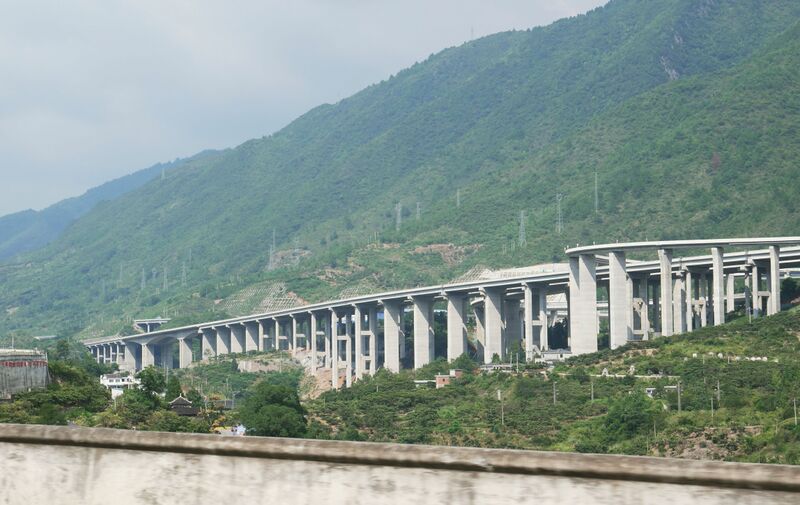 File:SongkanFullBridge.JPG