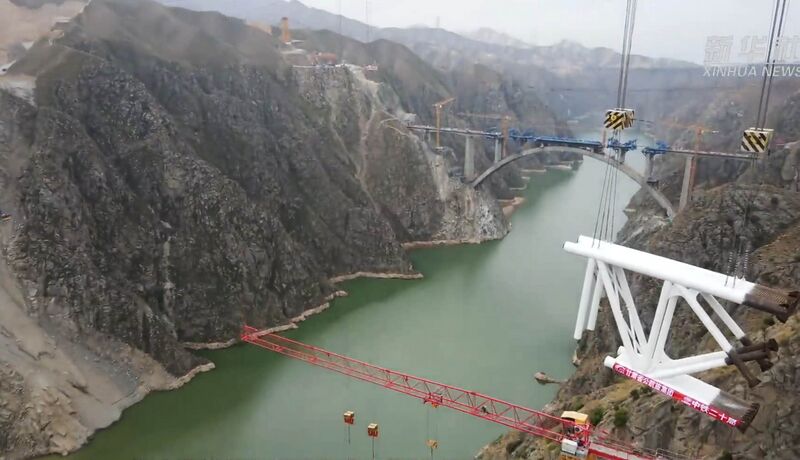 File:Taohe bridge Lanyonglin Section.jpg