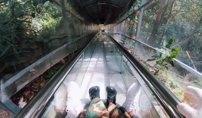 File:Danshanchishui Glass Slide.jpg