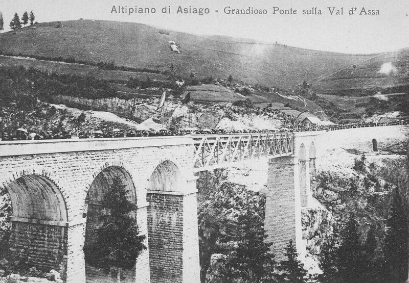 File:RoanaOldOpening1906.jpg